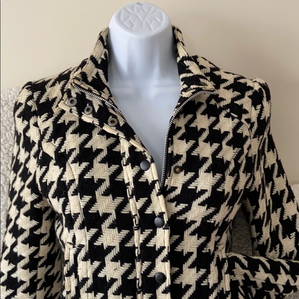 Houndstooth H&M Coat